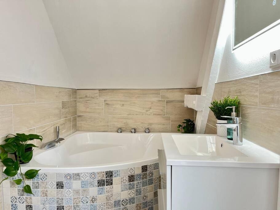 Duplex Duenenbrise *